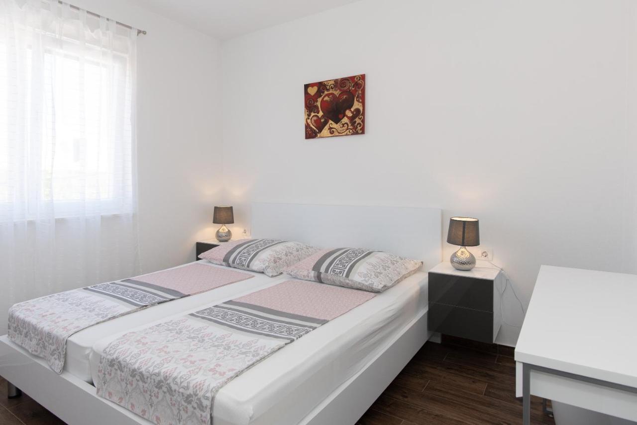Luxury Apartment Lukas Vodice Esterno foto