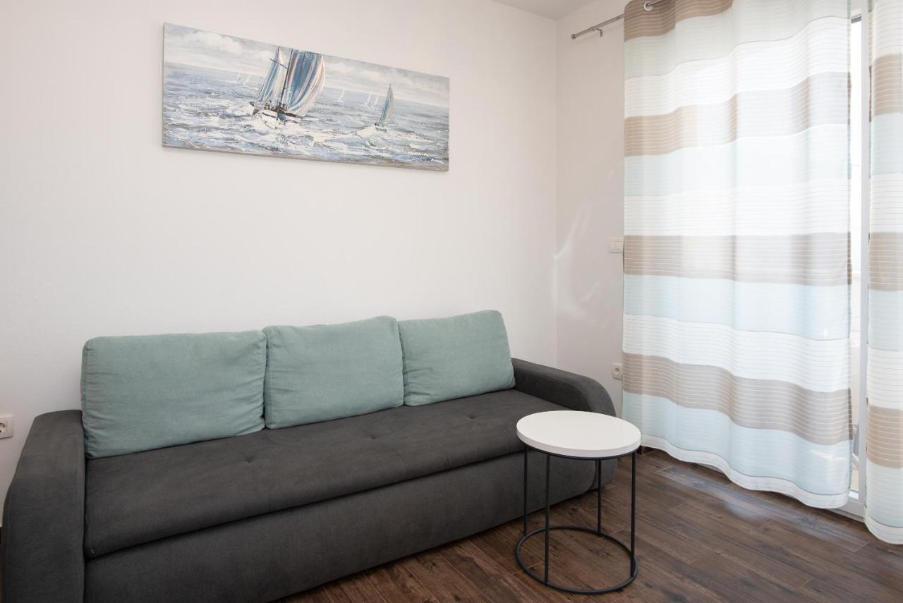 Luxury Apartment Lukas Vodice Esterno foto